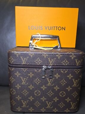 Brown Monogram Canvas Vanity Case W/ Red Interior